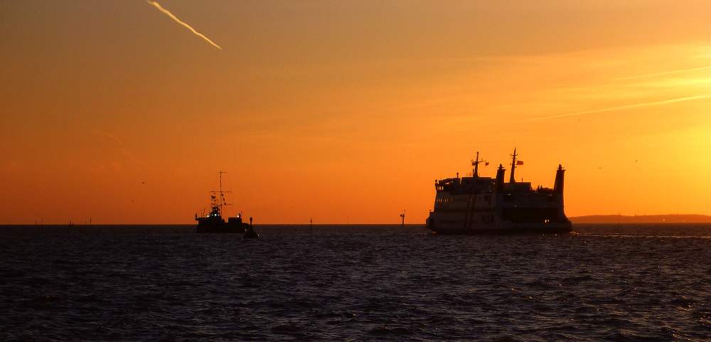 Sonnenuntergang im Hafen Dagebüll