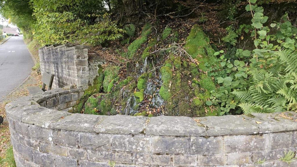 Brunnen