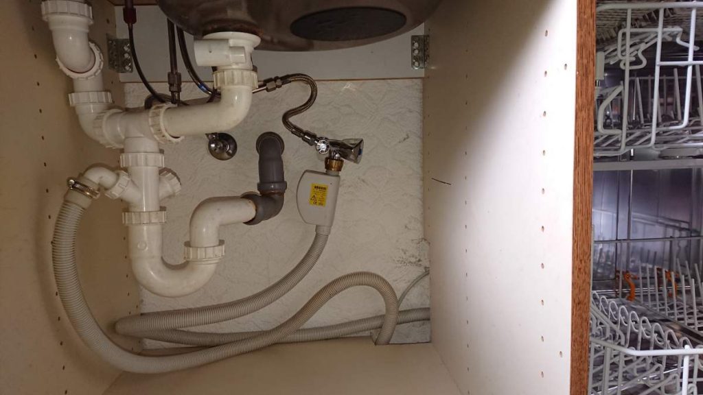 GeschirrspülerInstallation