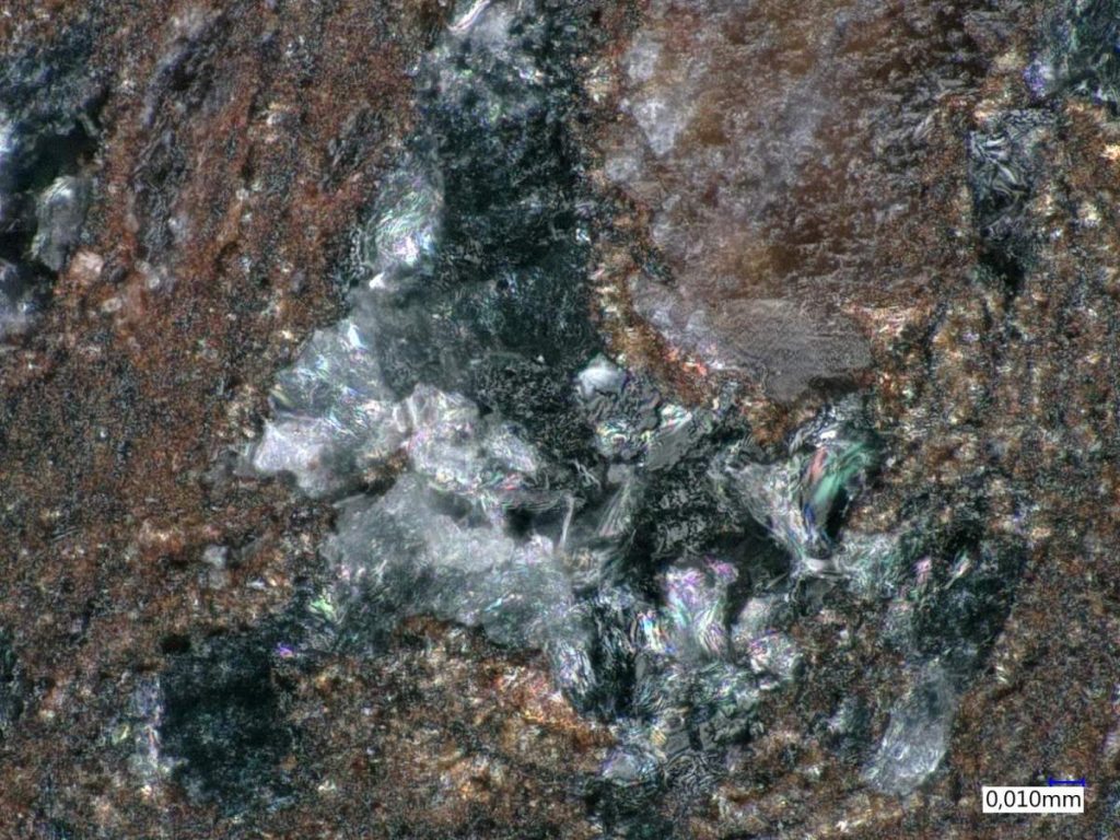 Fotos vom "Stein" mit Einschlüssen