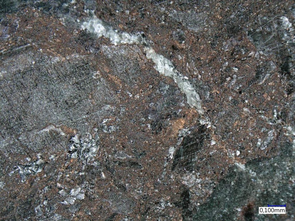 Fotos vom "Stein" mit Einschlüssen