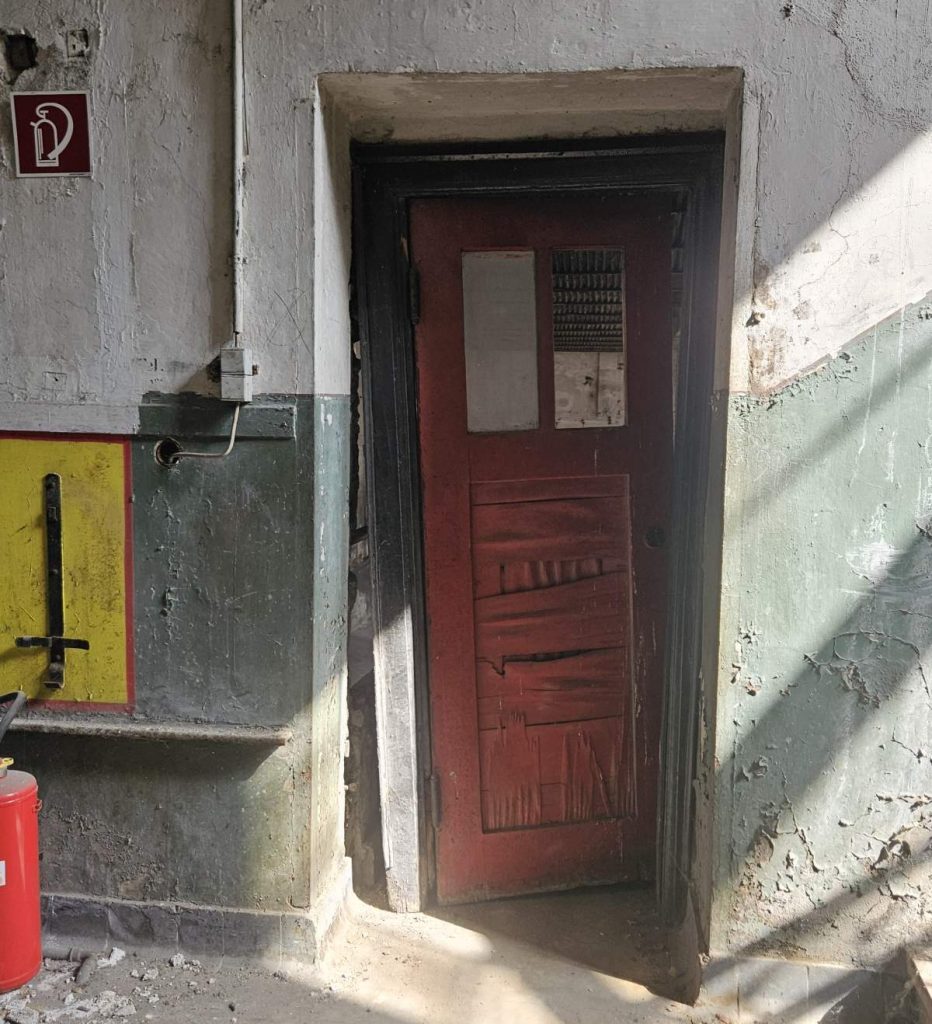 Die rote Tür