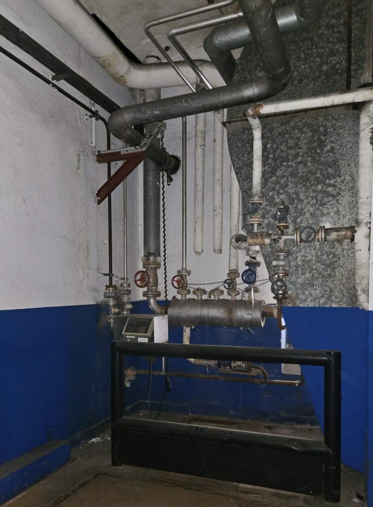 Verteilung mit Anfahrschutz