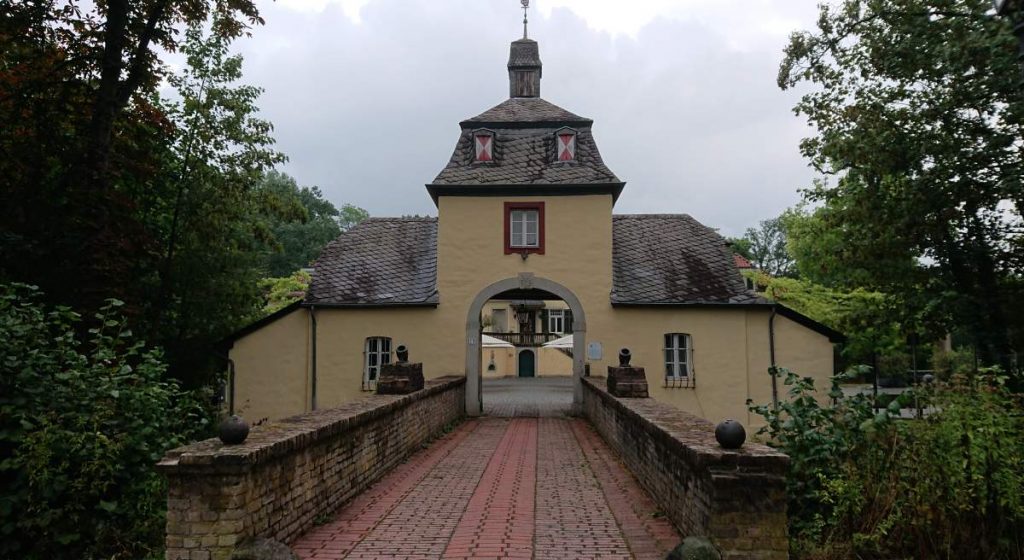 Torburg von Schloss Eulenbroich / Rösrath