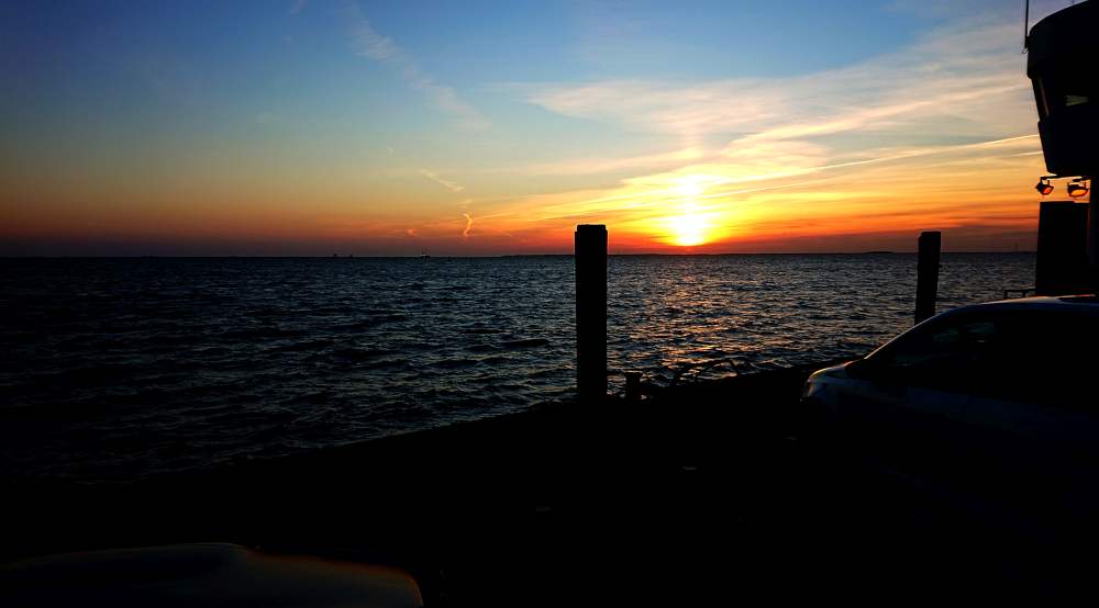 Sonnenuntergang im Hafen Dagebüll